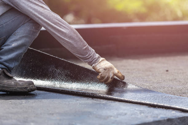 Professional Waterproofing technician working in Plantersville, AL